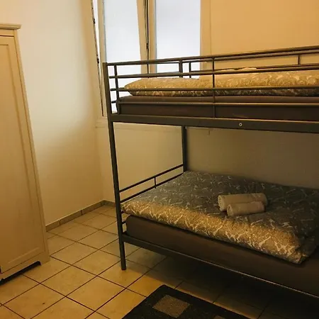 Apartment Messe & Ferien *